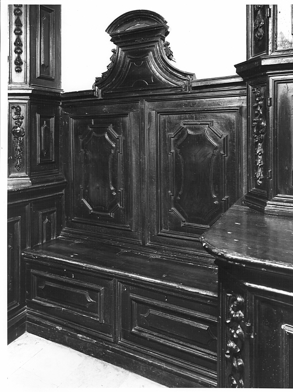 cassapanca, opera isolata - bottega lombarda (secc. XVII/ XVIII)