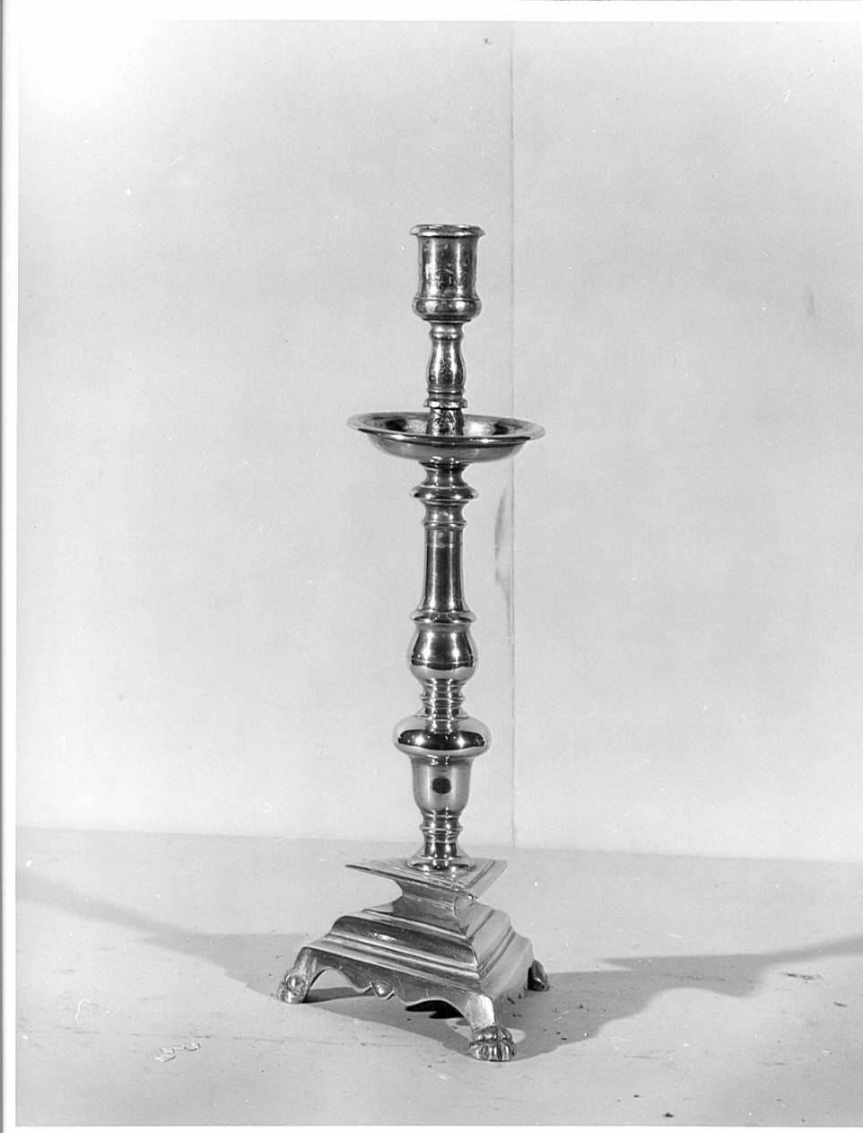 candeliere, coppia - bottega lombarda (sec. XVII)