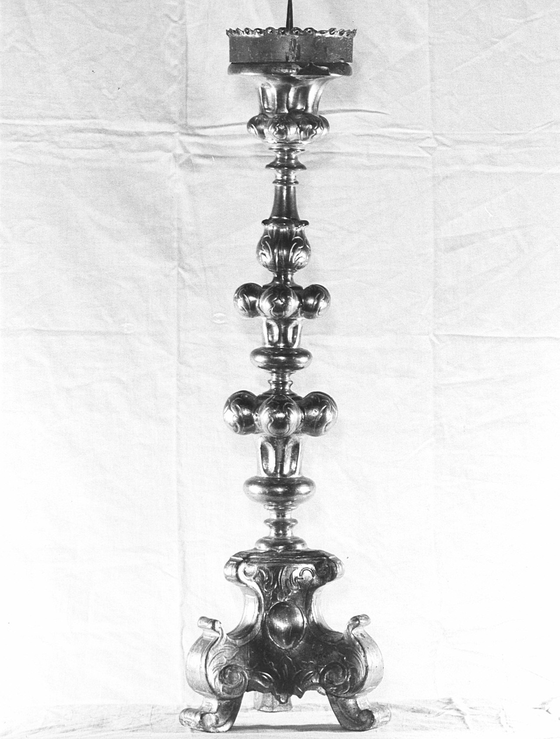 candeliere d'altare, serie - bottega bergamasca (secc. XVII/ XVIII)