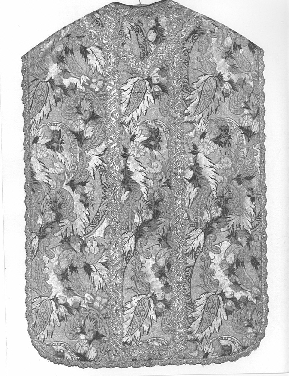 paramento liturgico, serie - manifattura veneziana (fine/inizio secc. XVII/ XVIII)