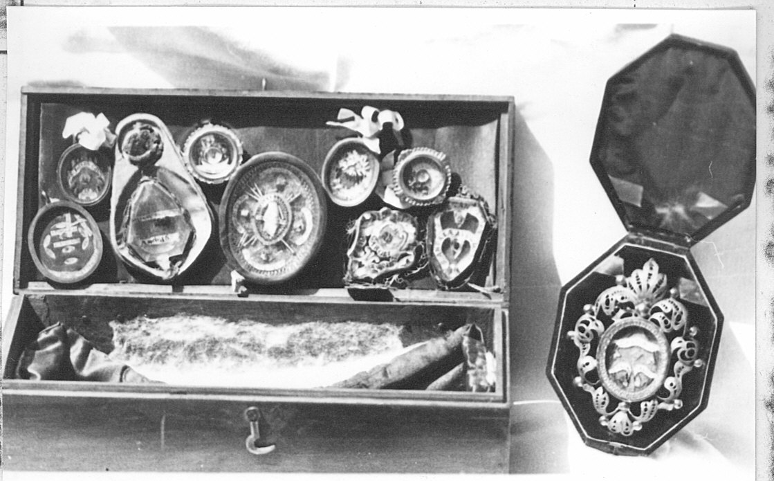 reliquiario a teca - a cassetta, opera isolata - bottega lombarda (sec. XIX)