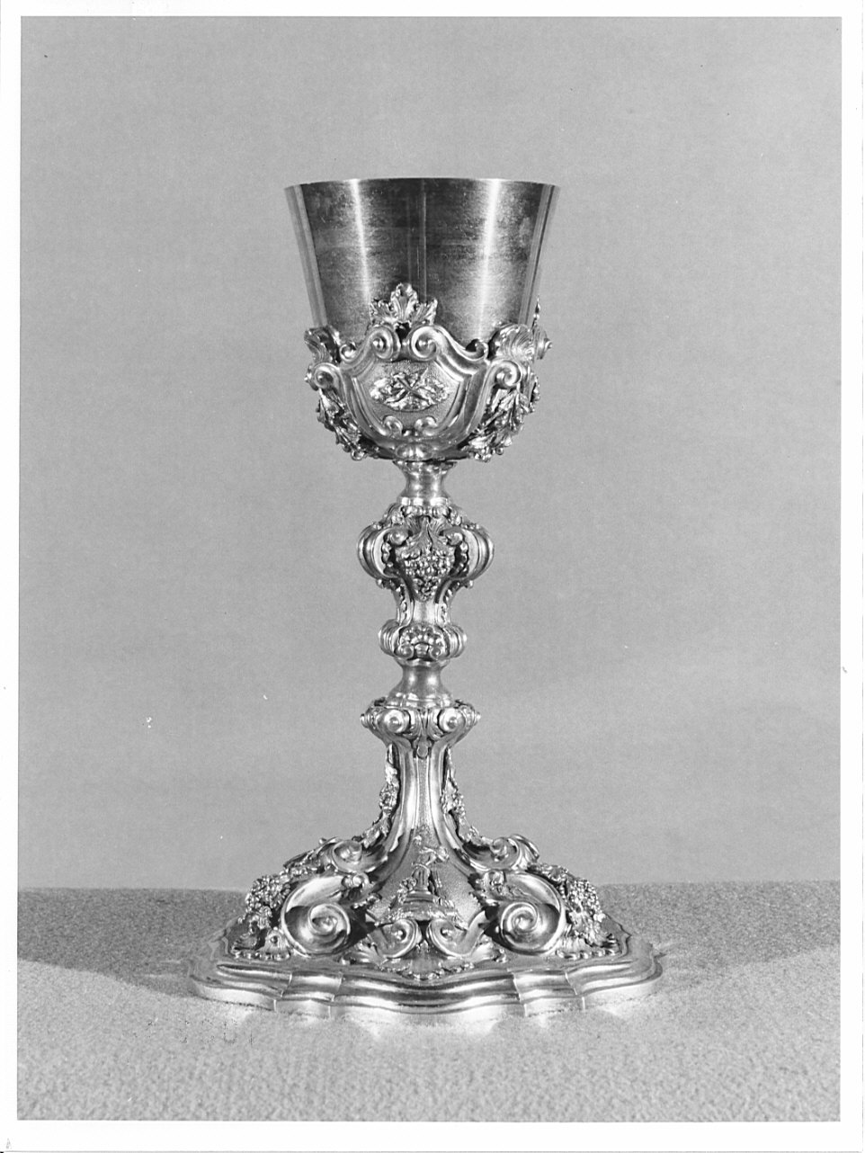 calice, opera isolata - bottega lombarda (sec. XVIII)