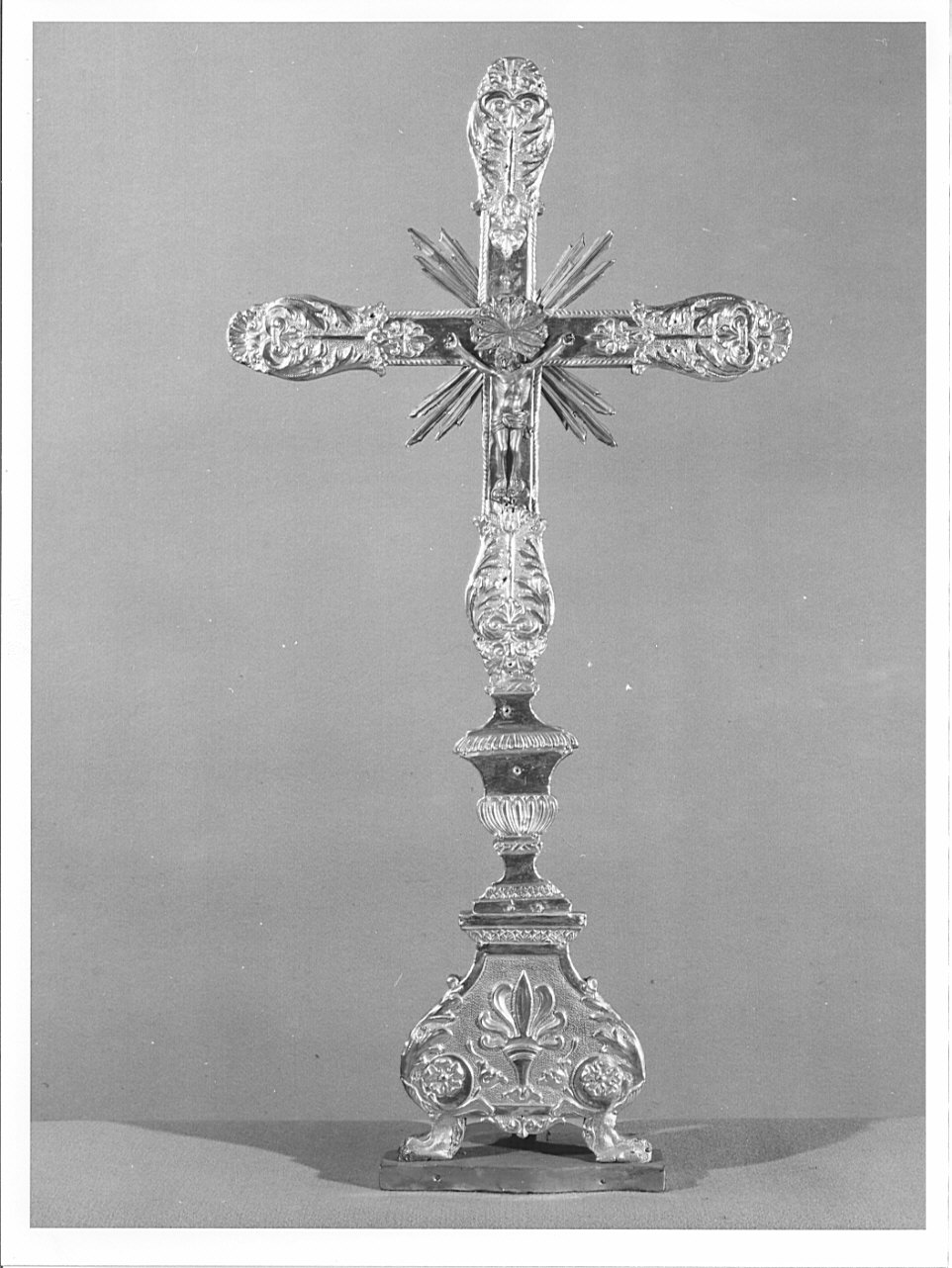 croce d'altare, opera isolata - bottega lombarda (?) (fine sec. XIX)