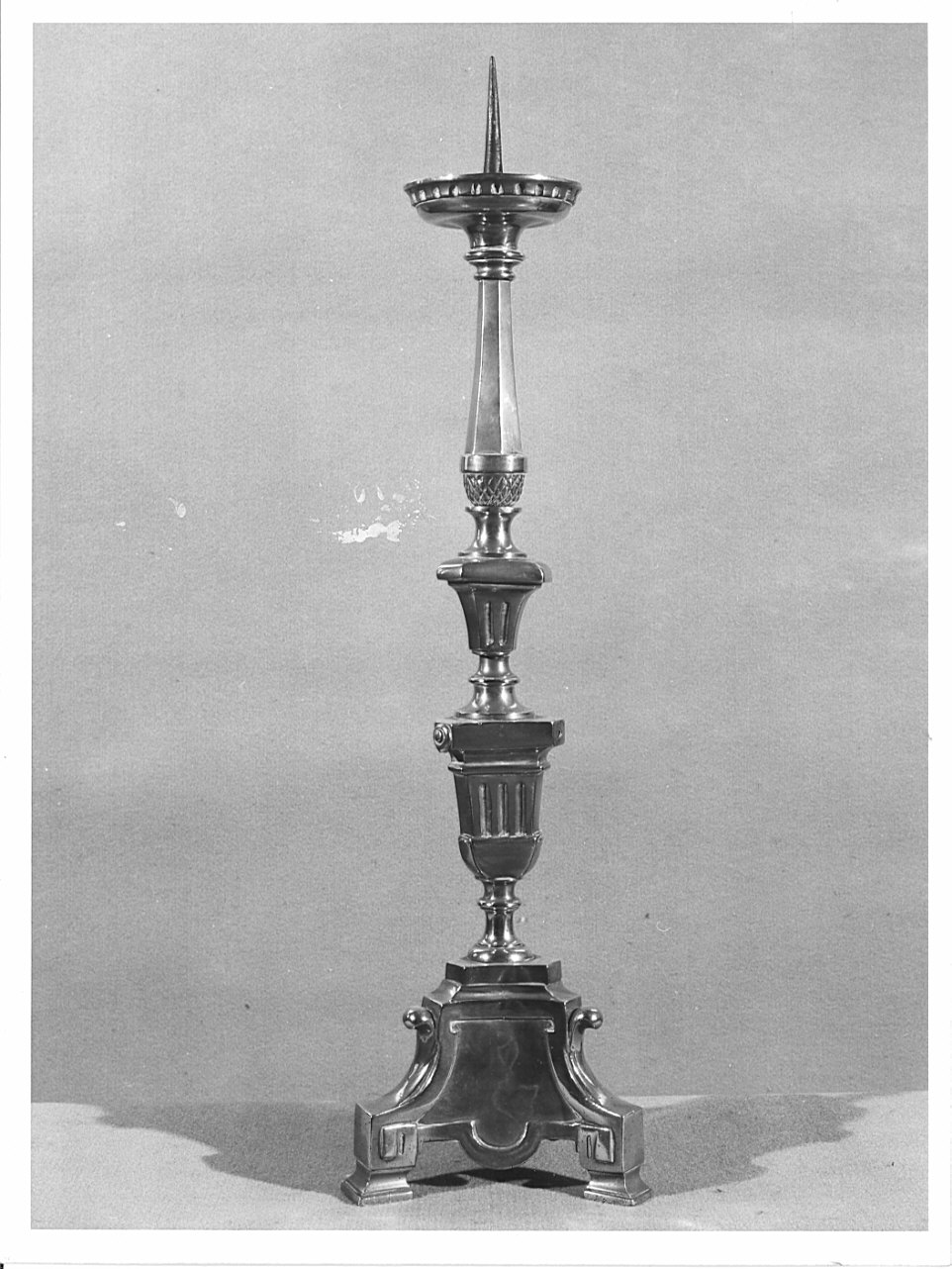 candeliere, serie - bottega lombarda (?) (inizio sec. XIX)