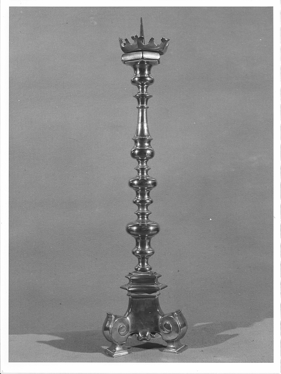 candeliere d'altare, serie - bottega lombarda (?) (sec. XVII)