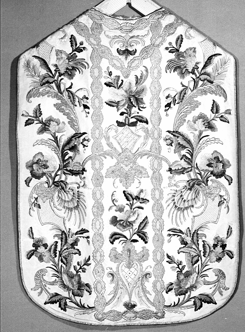 pianeta, opera isolata - manifattura bergamasca (?) (metà sec. XVIII)