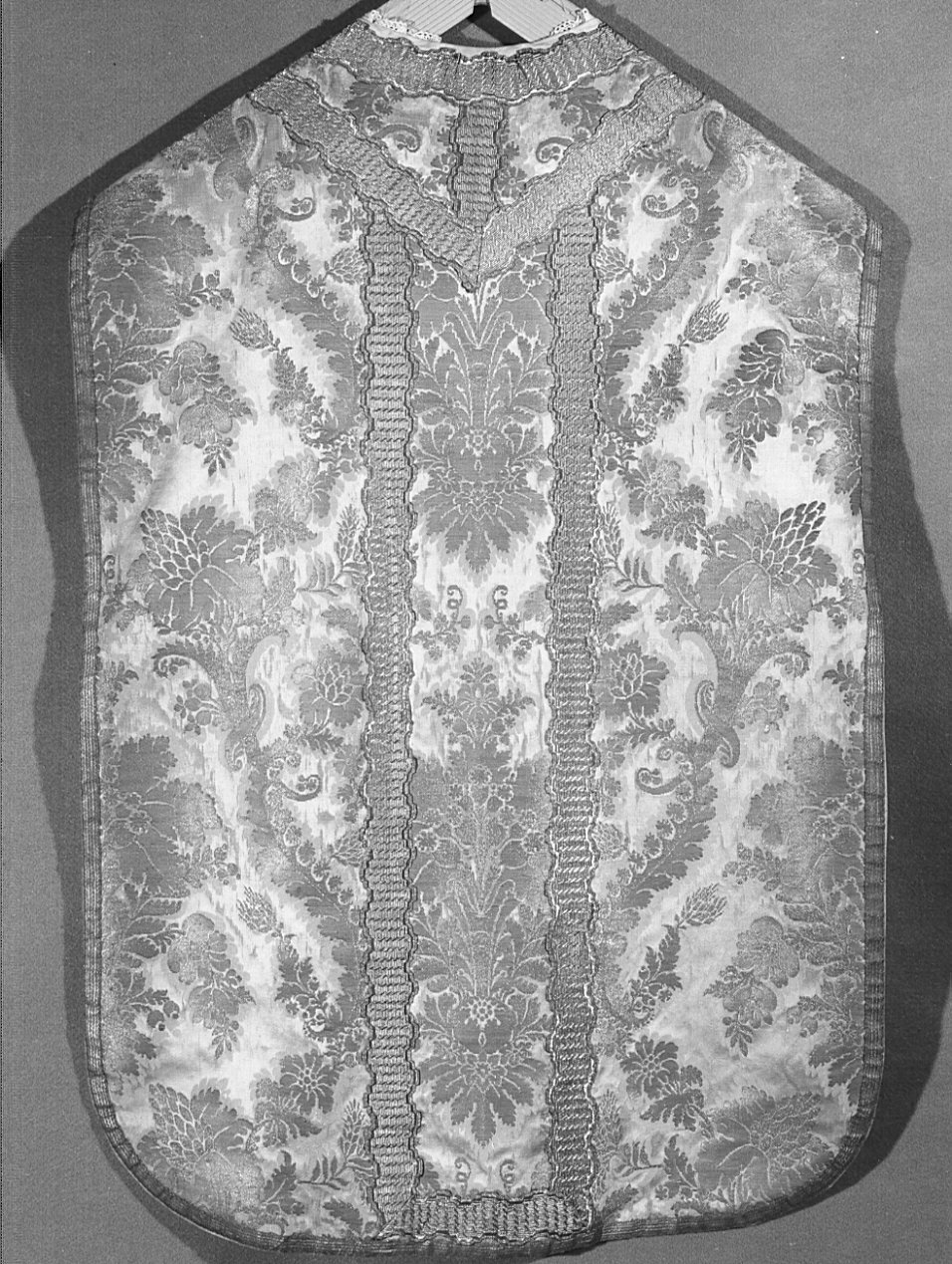 pianeta, opera isolata - manifattura bergamasca (?) (prima metà sec. XVIII)