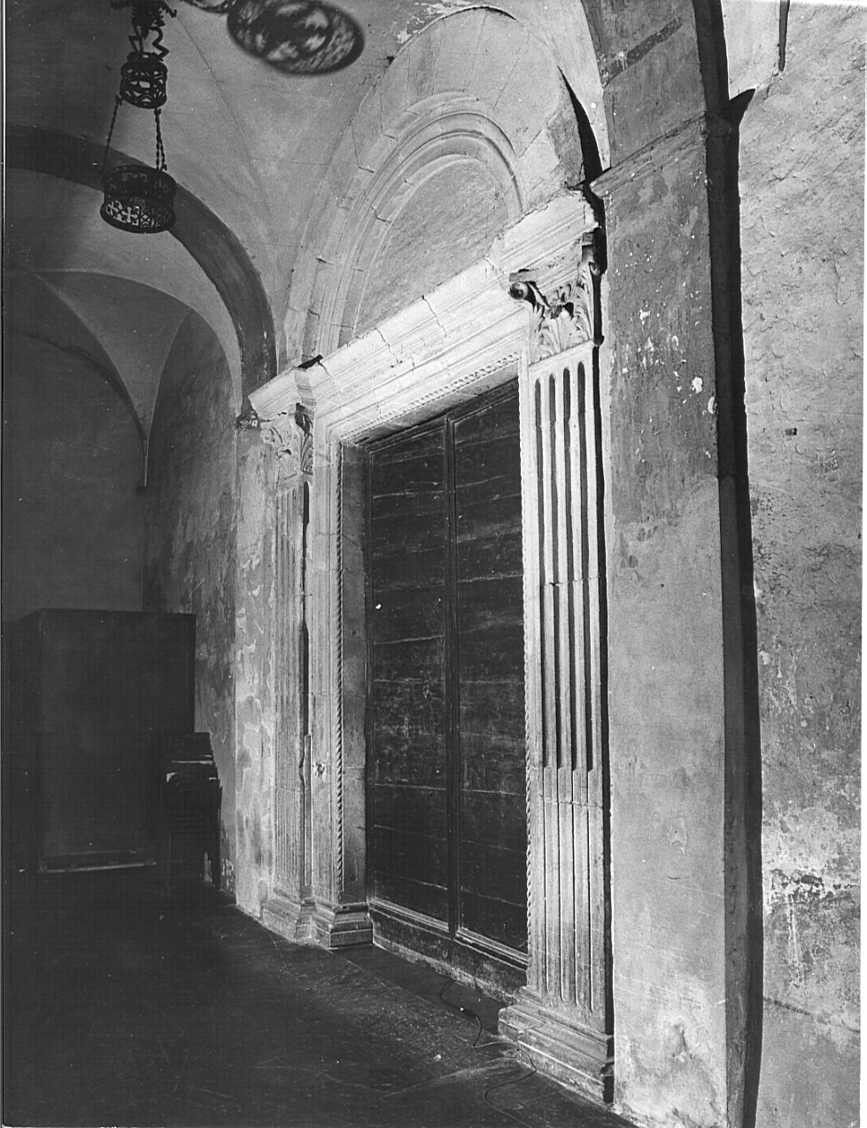 portale, opera isolata - bottega bergamasca (sec. XVI)