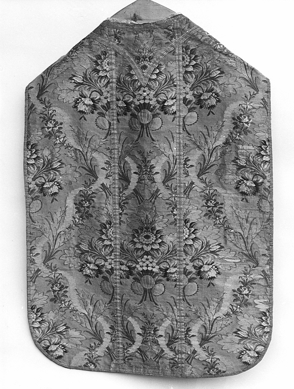 paramento liturgico, insieme - manifattura milanese (seconda metà sec. XVIII)