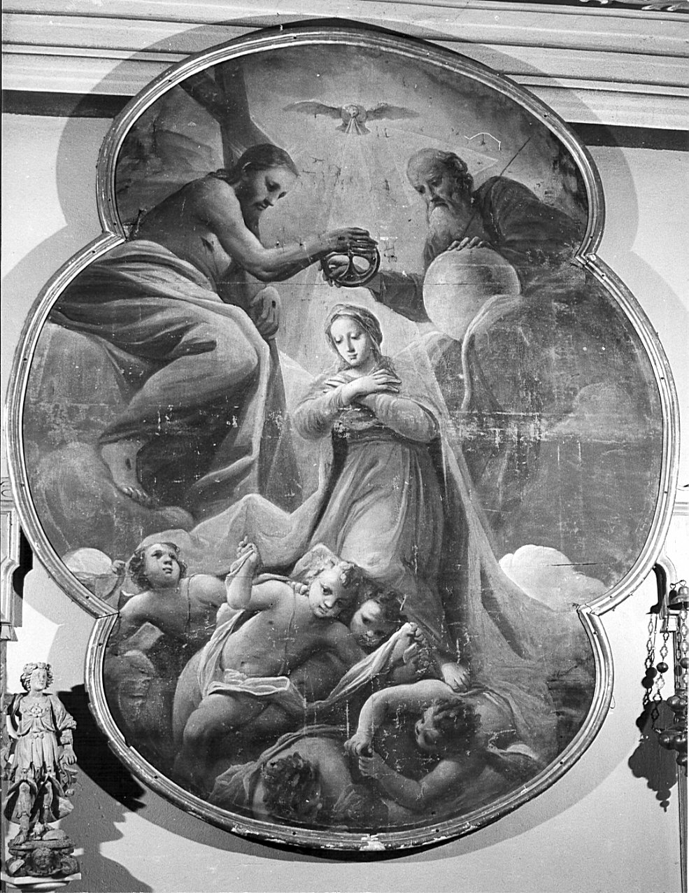incoronazione di Maria Vergine (dipinto, opera isolata) di Cifrondi Antonio (attribuito) (inizio sec. XVIII)