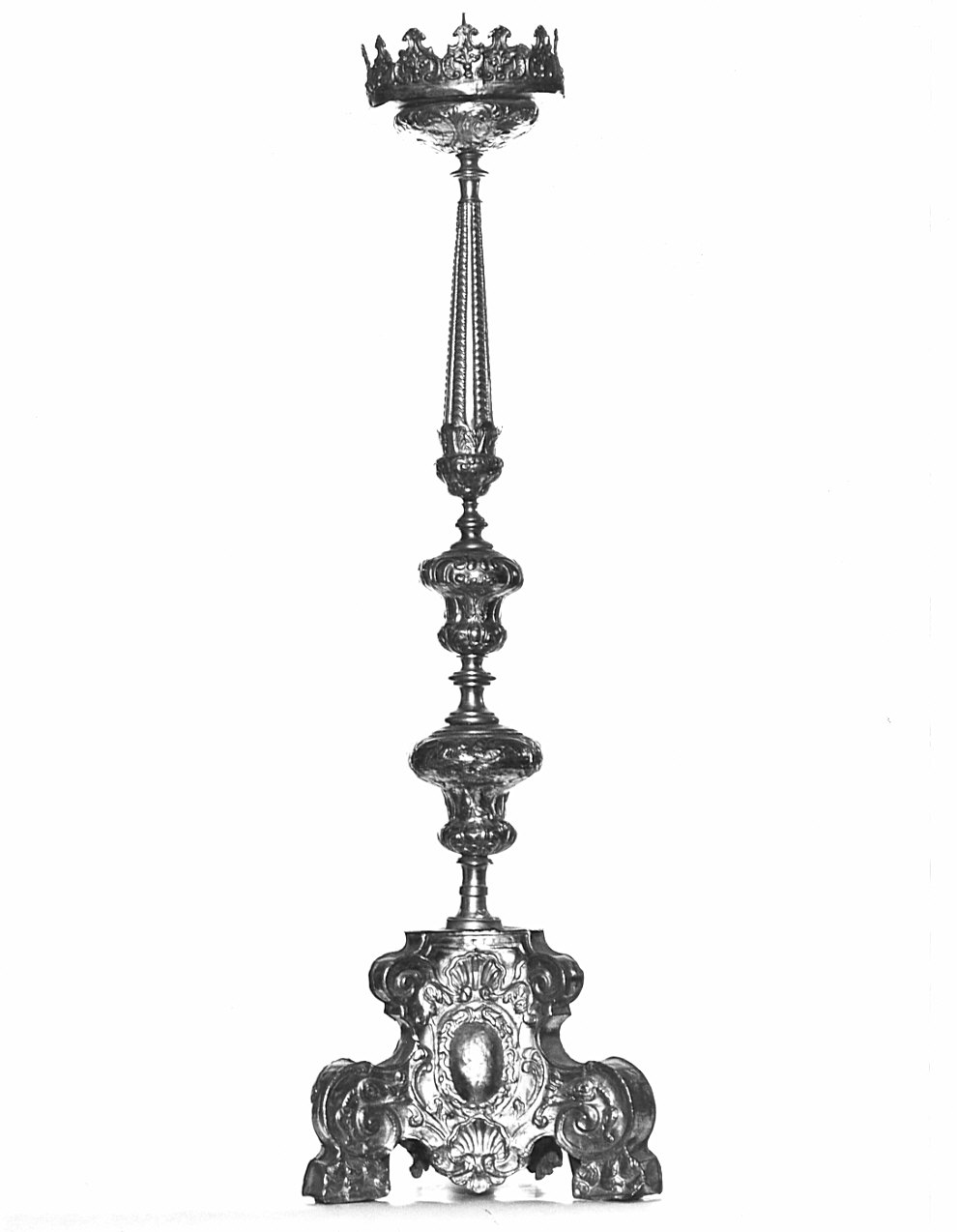 candeliere d'altare, serie - bottega italiana (metà sec. XVIII)