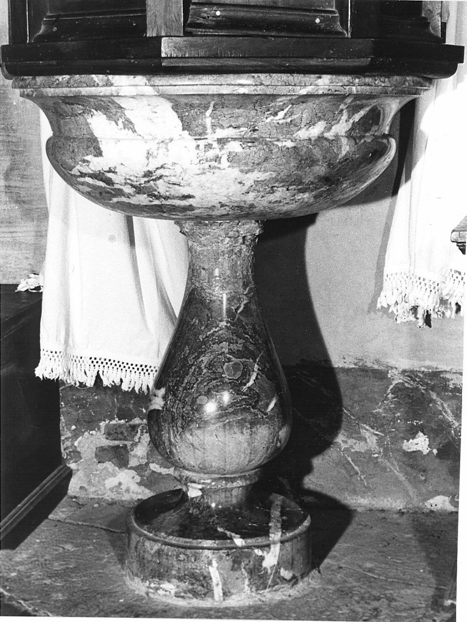 fonte battesimale - a fusto, opera isolata - bottega bergamasca (fine sec. XVII)