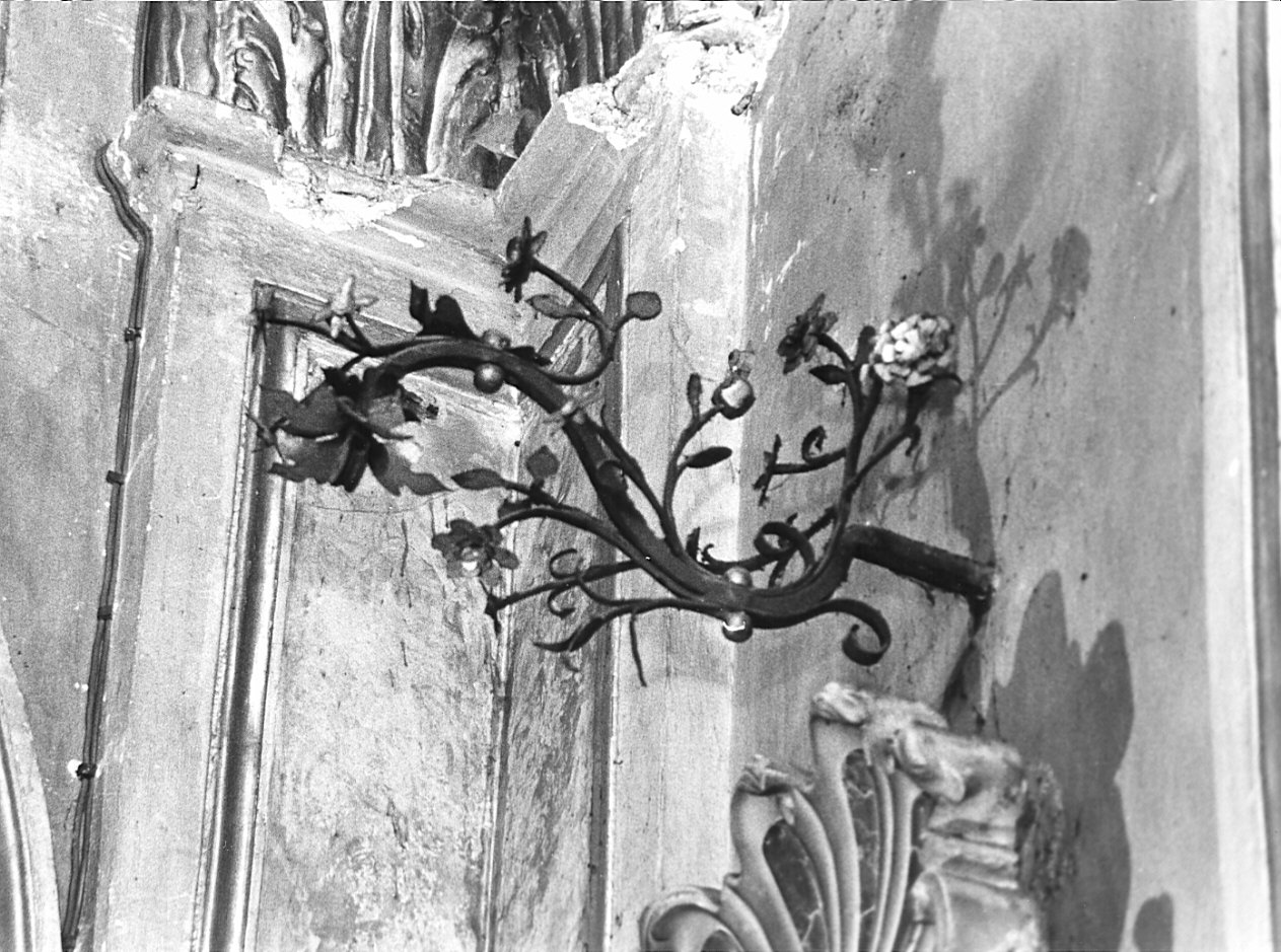 candeliere da parete, opera isolata - bottega lombarda (inizio sec. XVIII)