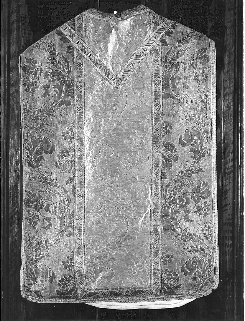 paramento liturgico, insieme - manifattura italiana (secc. XVIII/ XIX)