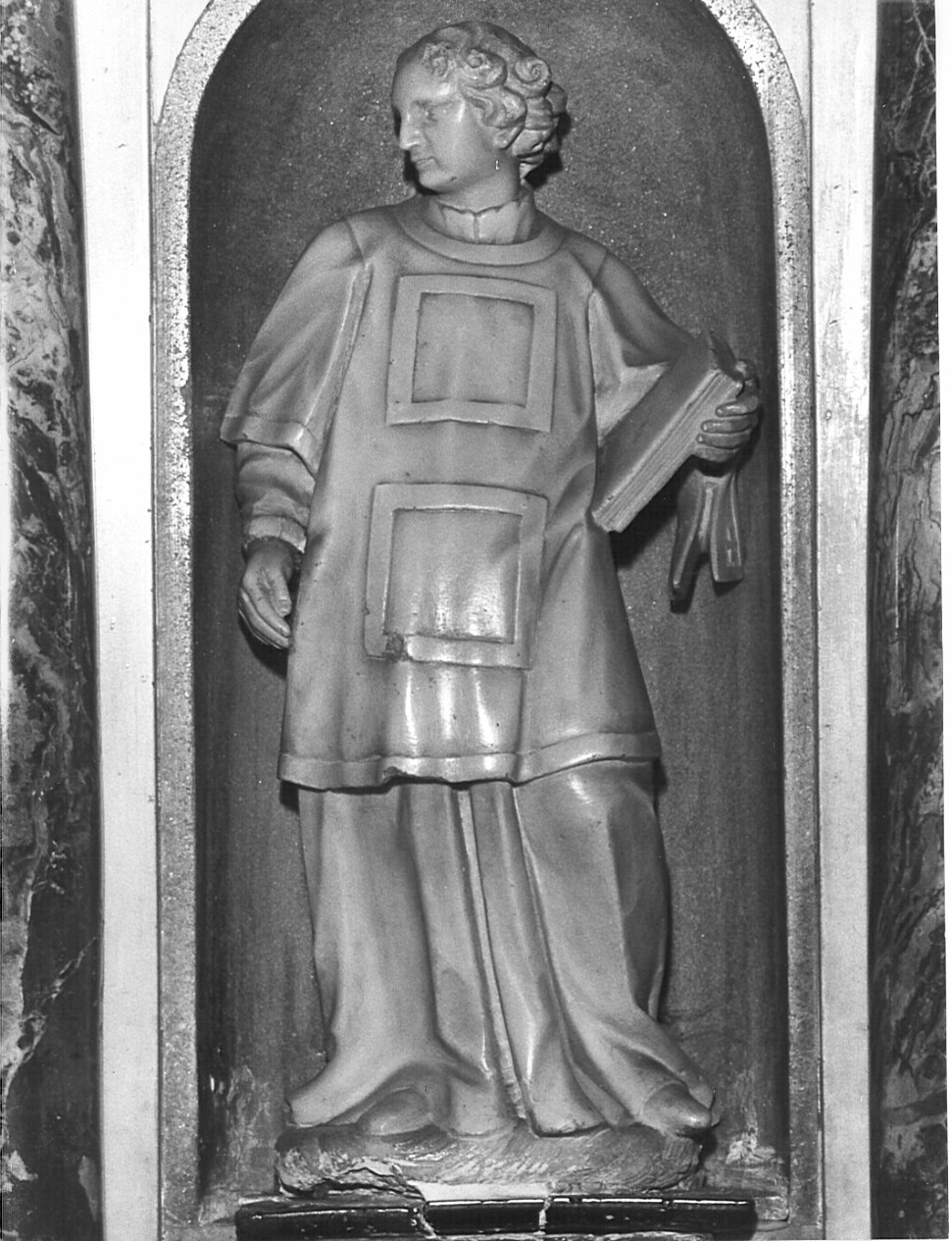 San Vincenzo (statua, elemento d'insieme) - bottega bresciana (sec. XVIII)