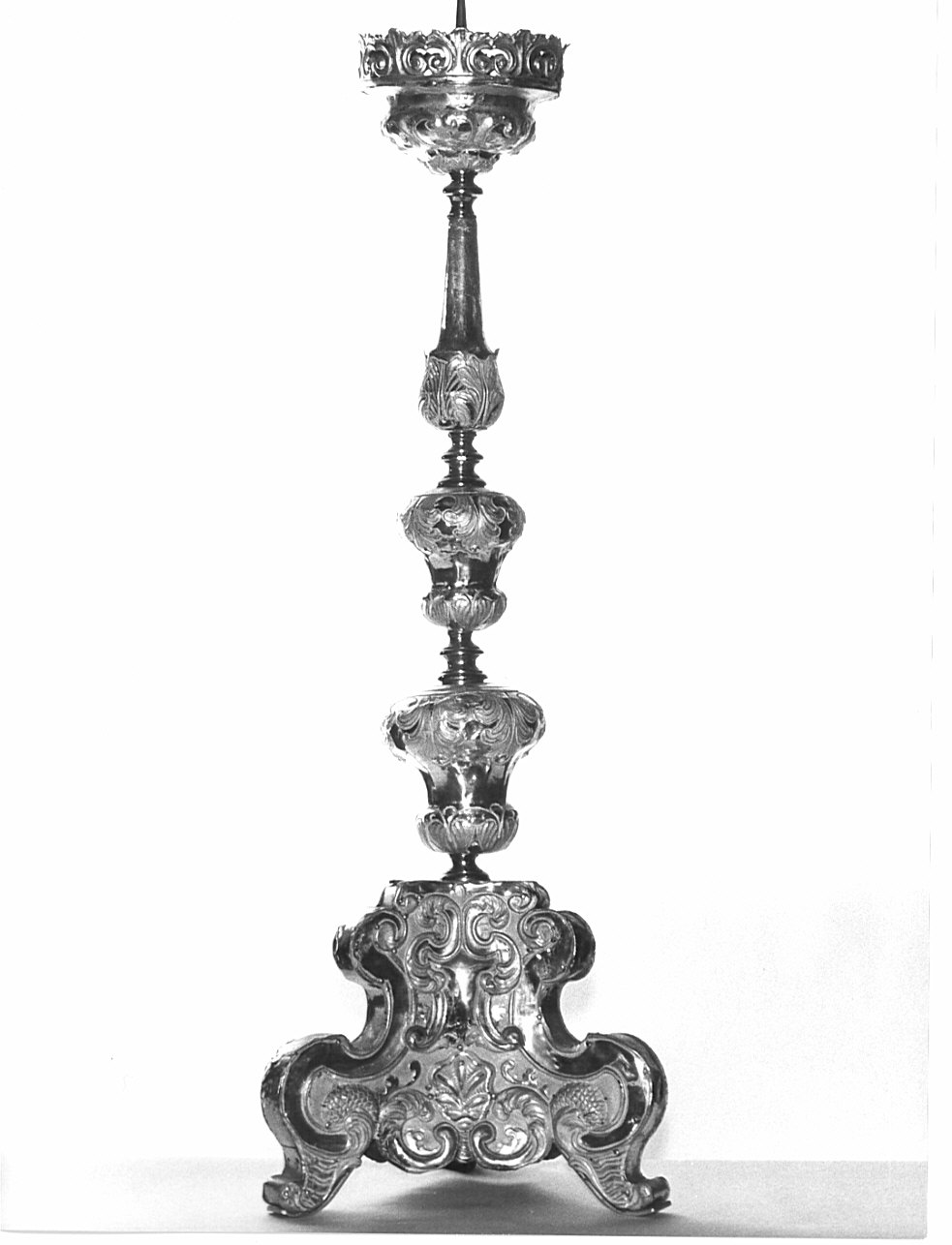 candeliere d'altare, serie - bottega lombarda (sec. XVII)