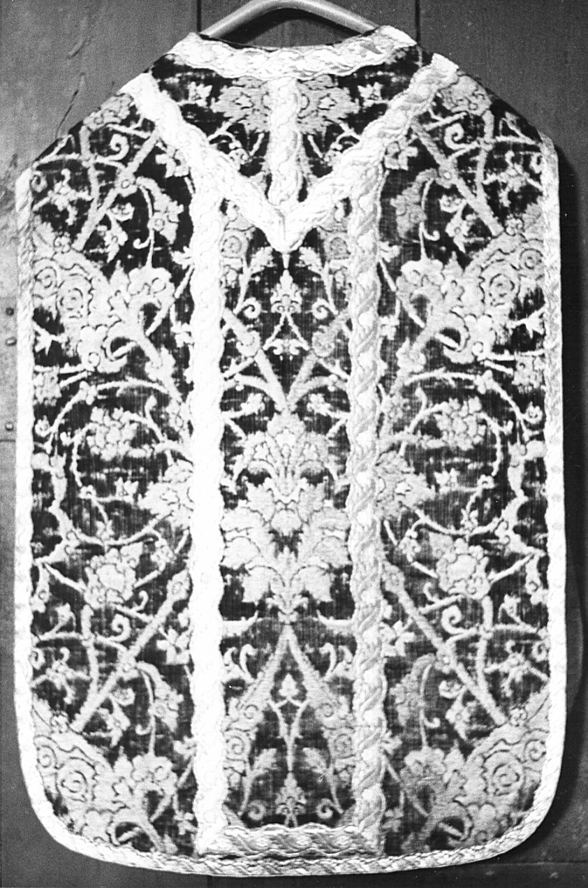 paramento liturgico, insieme - manifattura lombarda (fine/inizio secc. XVII/ XVIII)