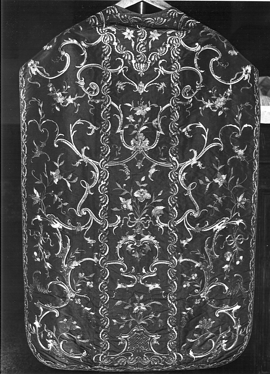 paramento liturgico, insieme - manifattura lombarda (secc. XVIII/ XIX)