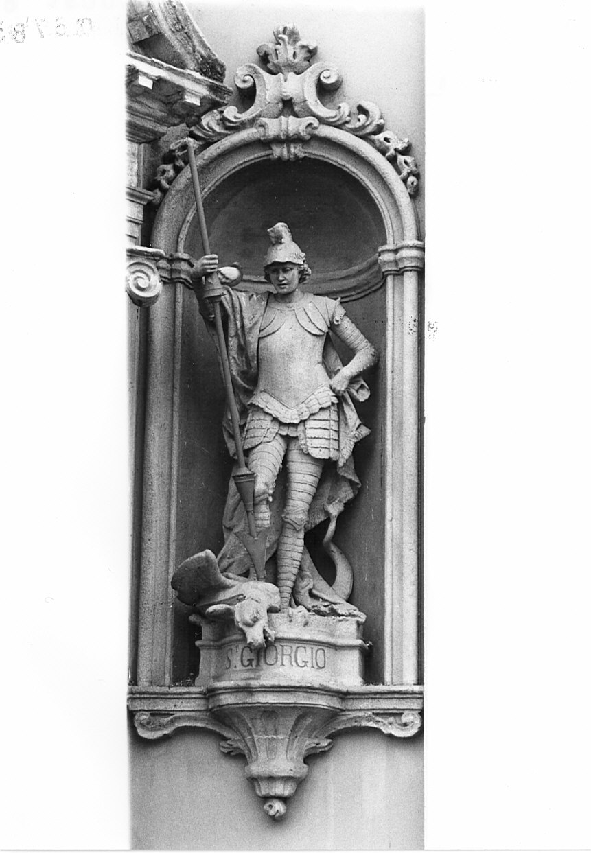 San Giorgio e il drago (statua, opera isolata) di Zenoni Giuseppe (sec. XIX)