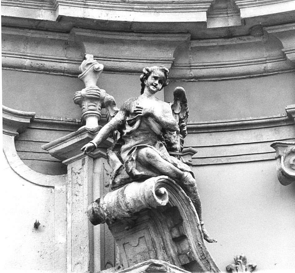 angeli (statua, pendant) di Pirovano Anton Maria (sec. XVIII)