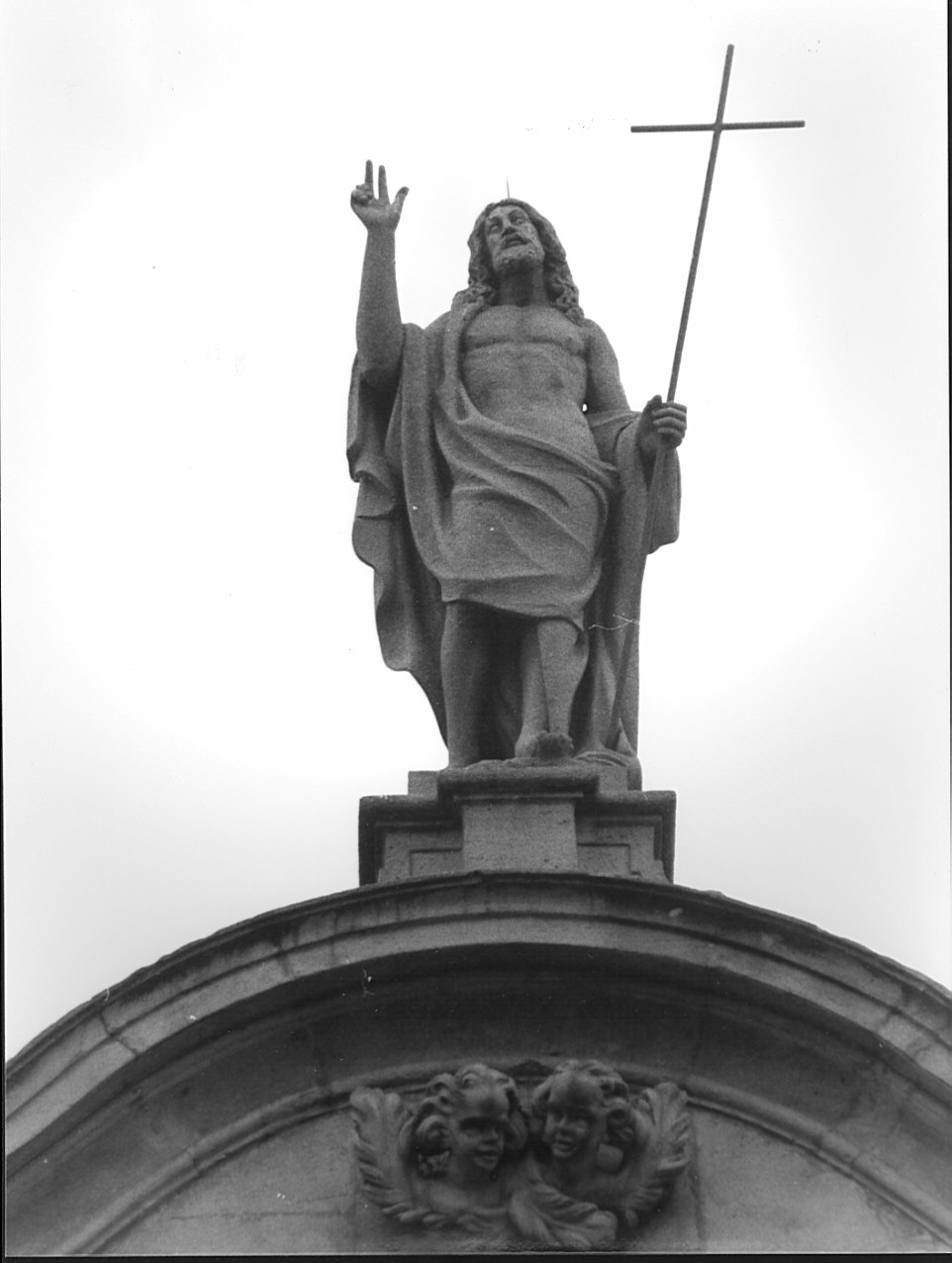 Cristo redentore benedicente (statua, opera isolata) di Pirovano Anton Maria (attribuito) (sec. XVIII)