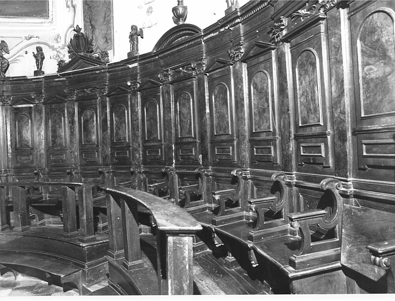 stalli del coro, insieme - bottega lombarda (inizio sec. XIX)