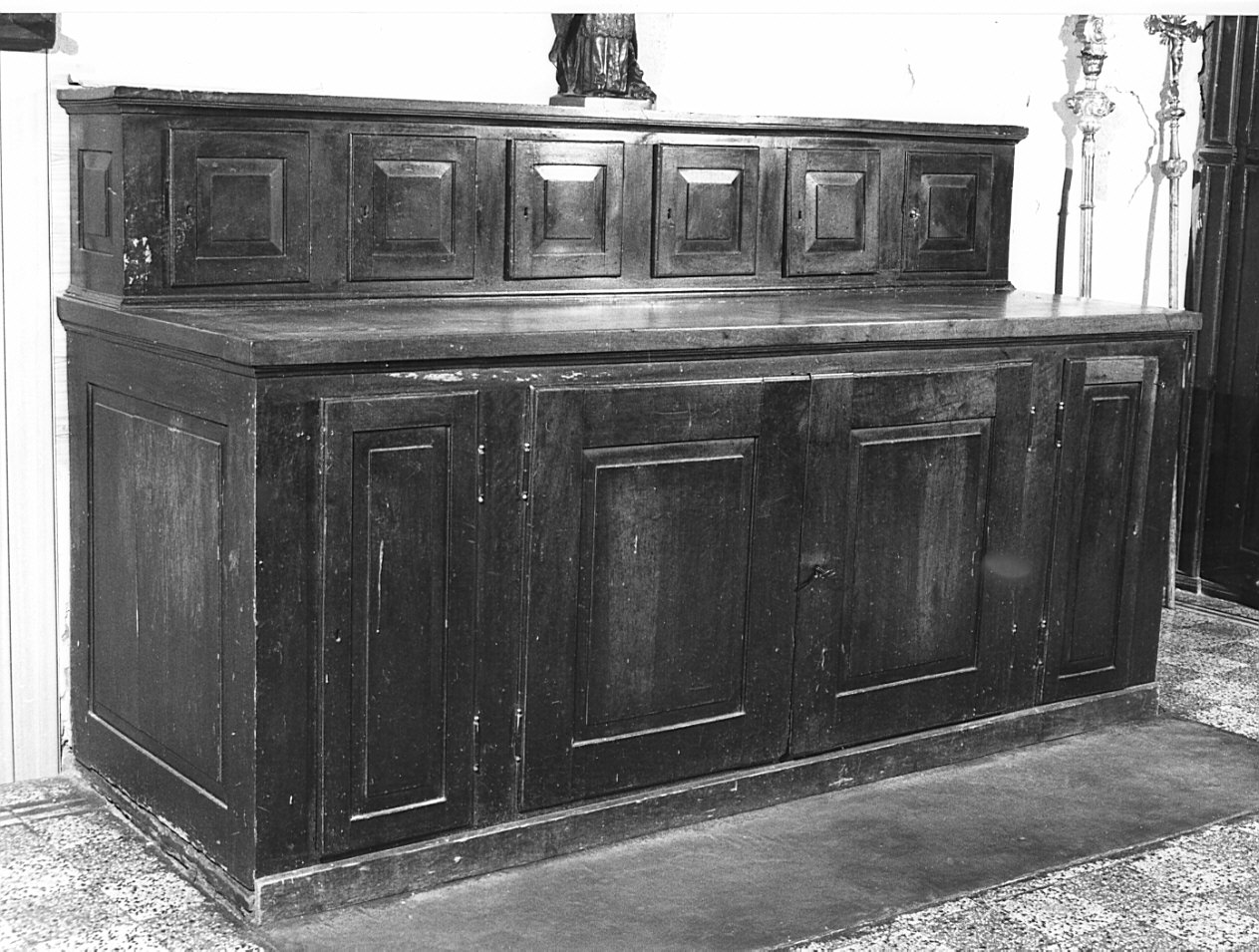 mobile da sacrestia, opera isolata - bottega lombarda (fine/inizio secc. XVIII/ XIX)