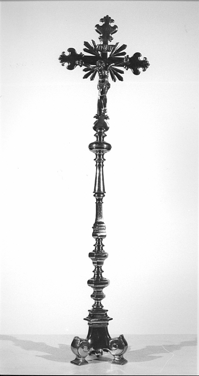 croce d'altare, opera isolata - bottega lombarda (secc. XVIII/ XIX)