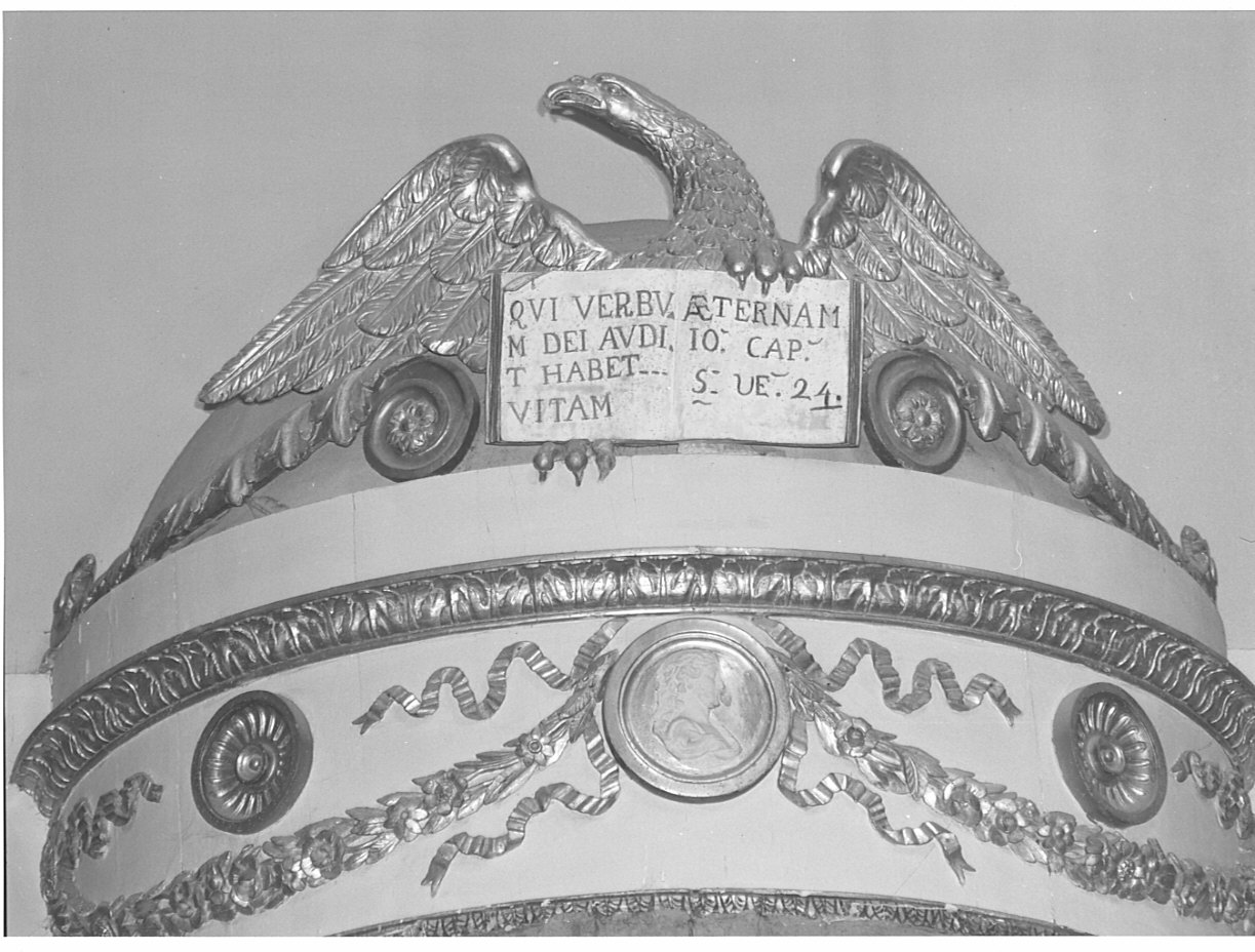 aquila (scultura, coppia) di Soldati Pietro (inizio sec. XIX)