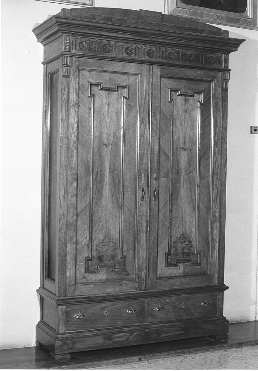 armadio, opera isolata - bottega lombarda (fine sec. XIX)