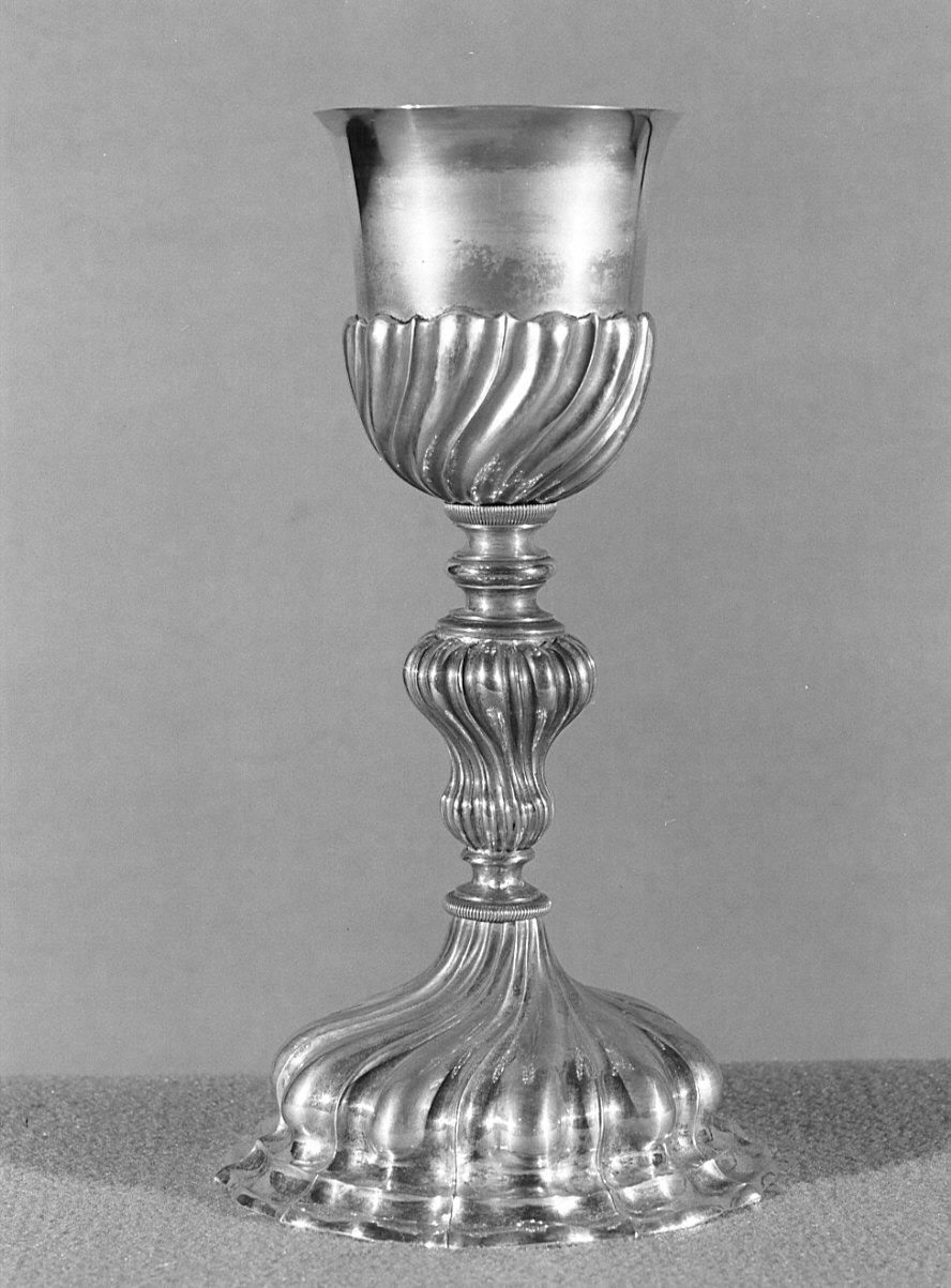 calice, opera isolata - bottega lombarda (sec. XVIII)