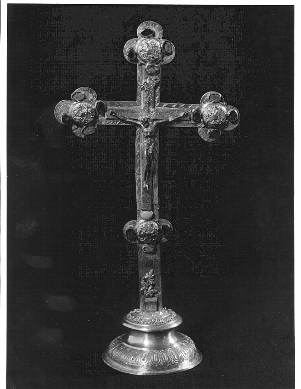 croce d'altare, opera isolata - bottega bergamasca (seconda metà sec. XIX)