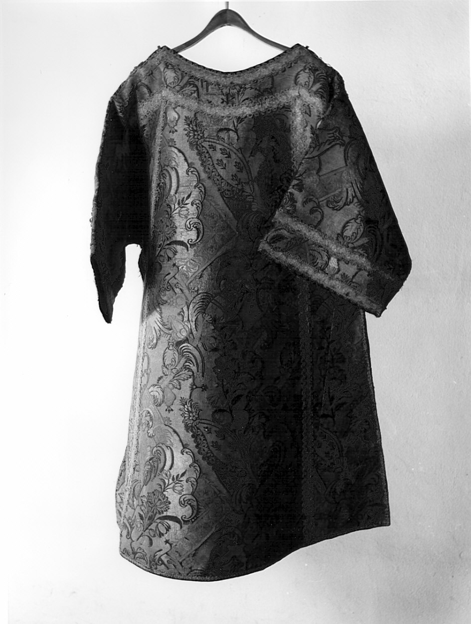 paramento liturgico, insieme - manifattura lombarda (seconda metà sec. XVIII)