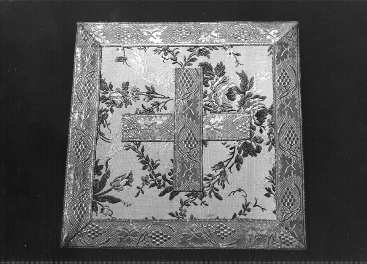 borsa del corporale, opera isolata - manifattura bergamasca (prima metà sec. XX)