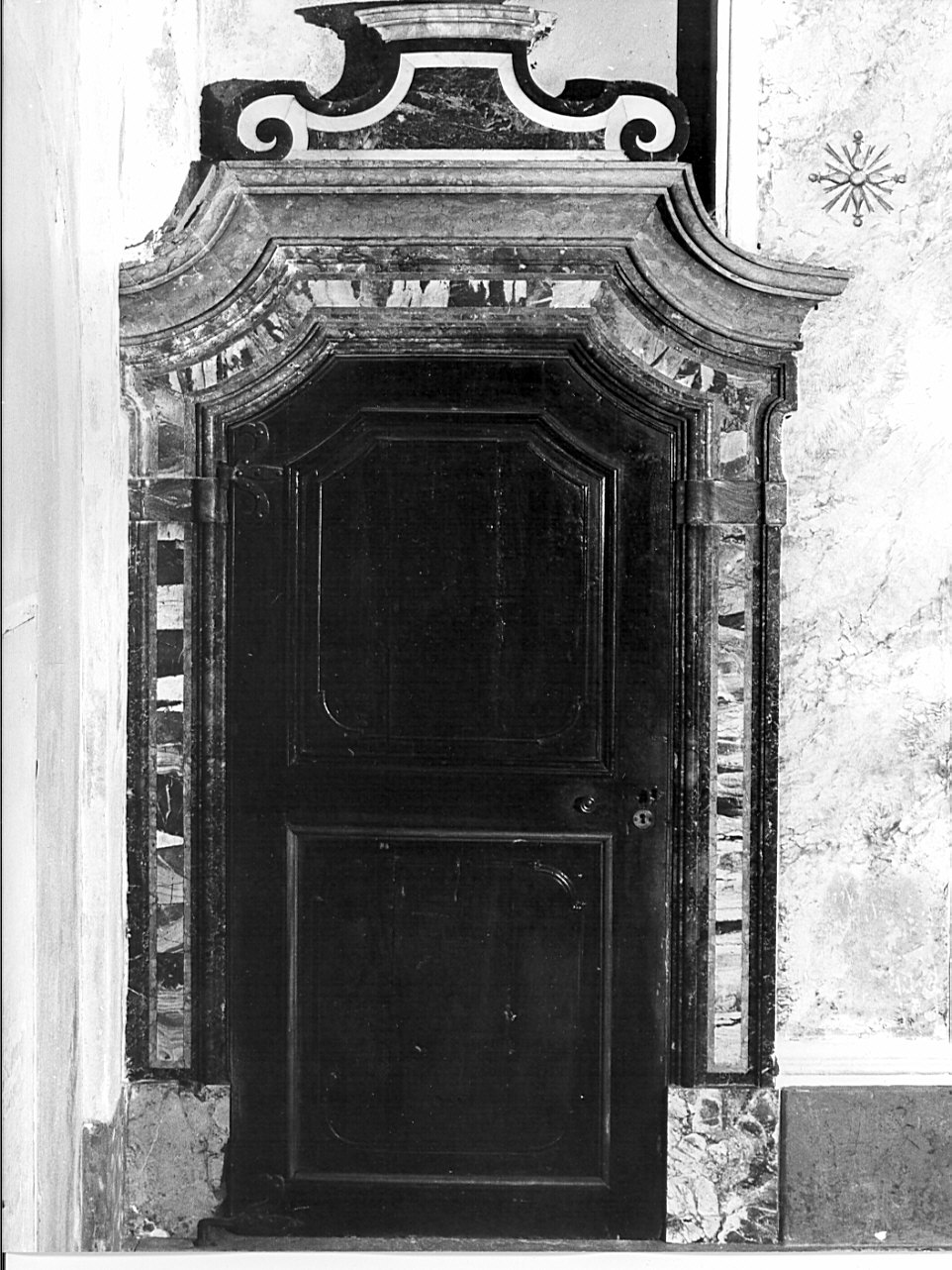 portale, coppia - bottega lombarda (fine sec. XVII)