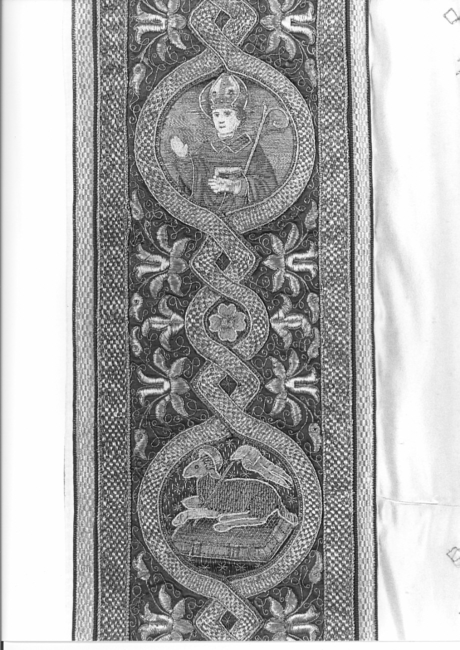 Santo vescovo/ Agnello pasquale (decorazione a ricamo, elemento d'insieme) - manifattura italiana (sec. XVI, sec. XIX)