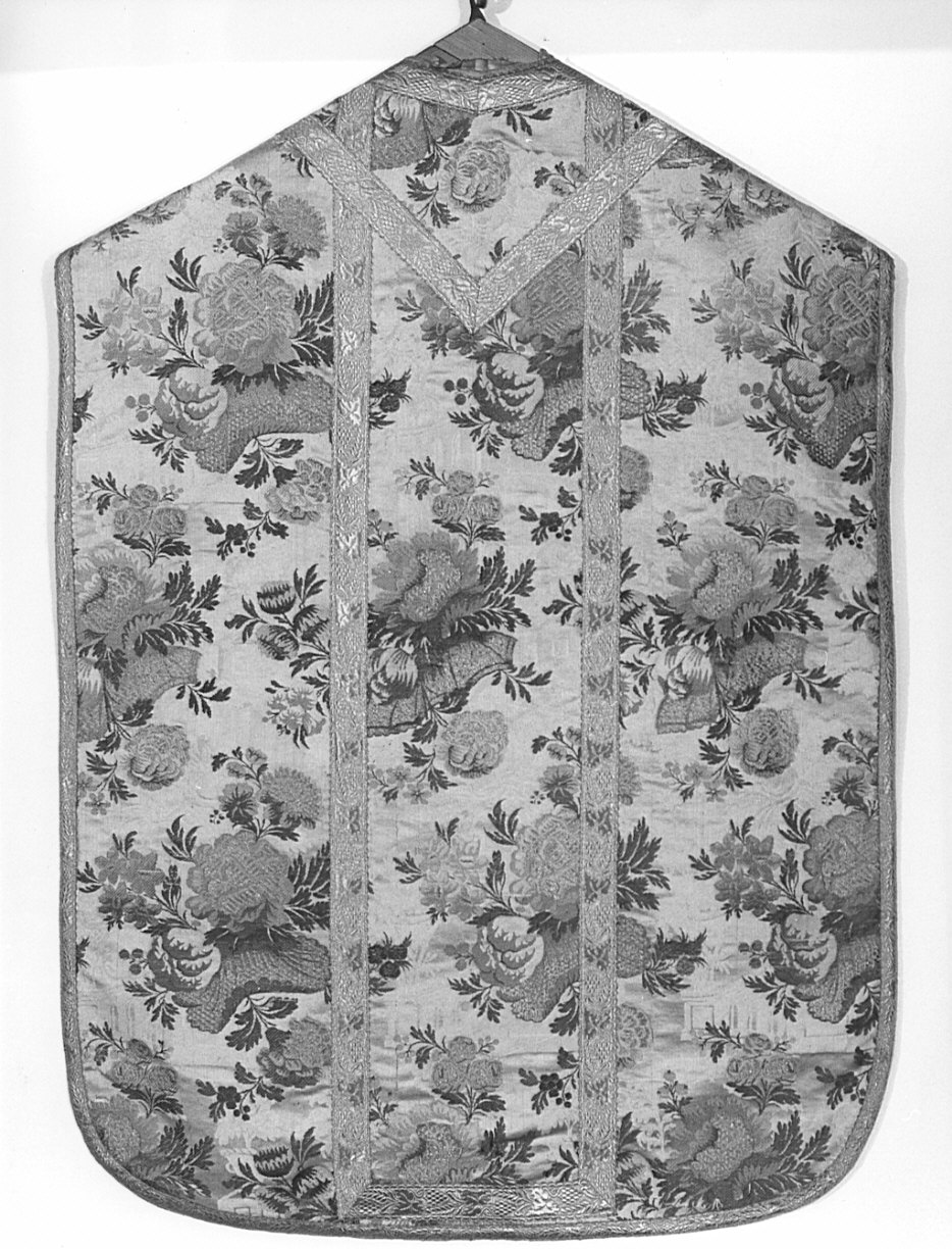 paramento liturgico, insieme - manifattura italiana (secondo quarto sec. XVIII)