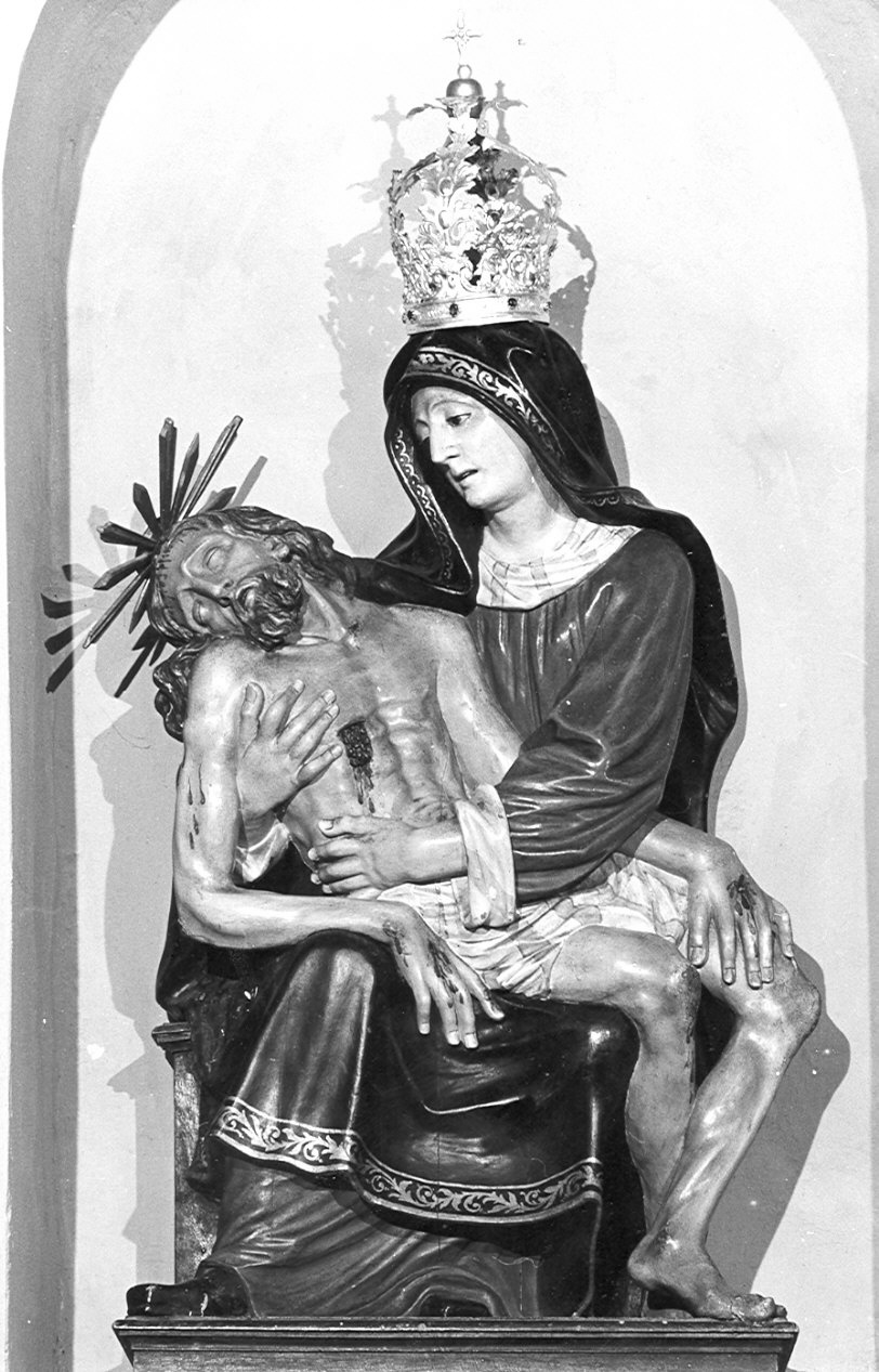 Pietà (gruppo scultoreo, opera isolata) - bottega bergamasca (sec. XVIII)