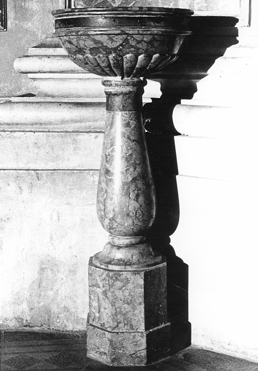 acquasantiera - a fusto, coppia - bottega lombarda (seconda metà sec. XVIII)