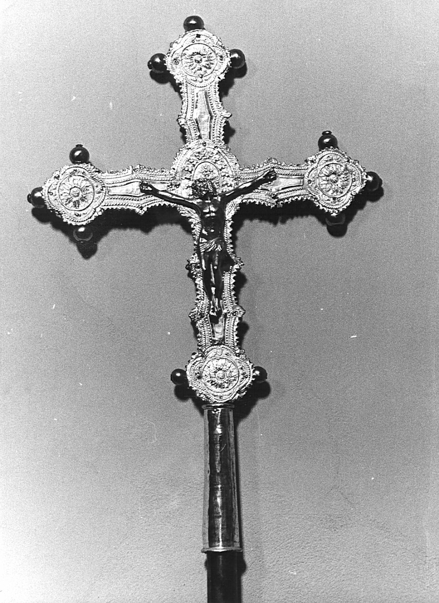 Cristo crocifisso (croce processionale, opera isolata) - bottega lombarda (fine/inizio secc. XV/ XVI)