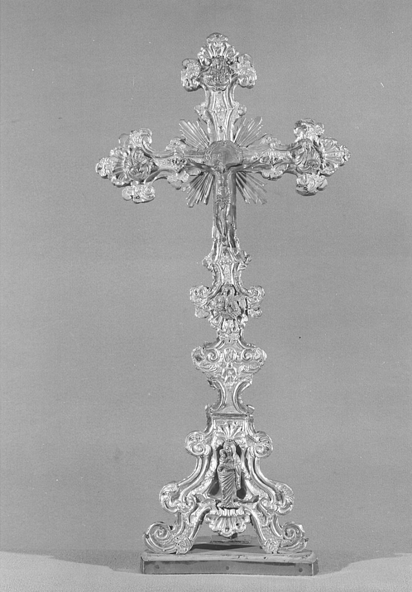 Cristo crocifisso (croce d'altare, opera isolata) - bottega bergamasca (sec. XVIII)