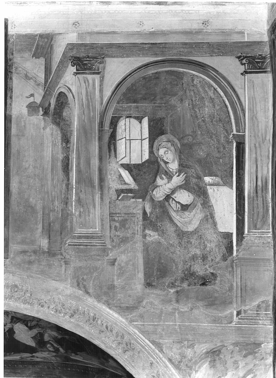 Madonna annunciata (dipinto, elemento d'insieme) - ambito lombardo (sec. XVI)