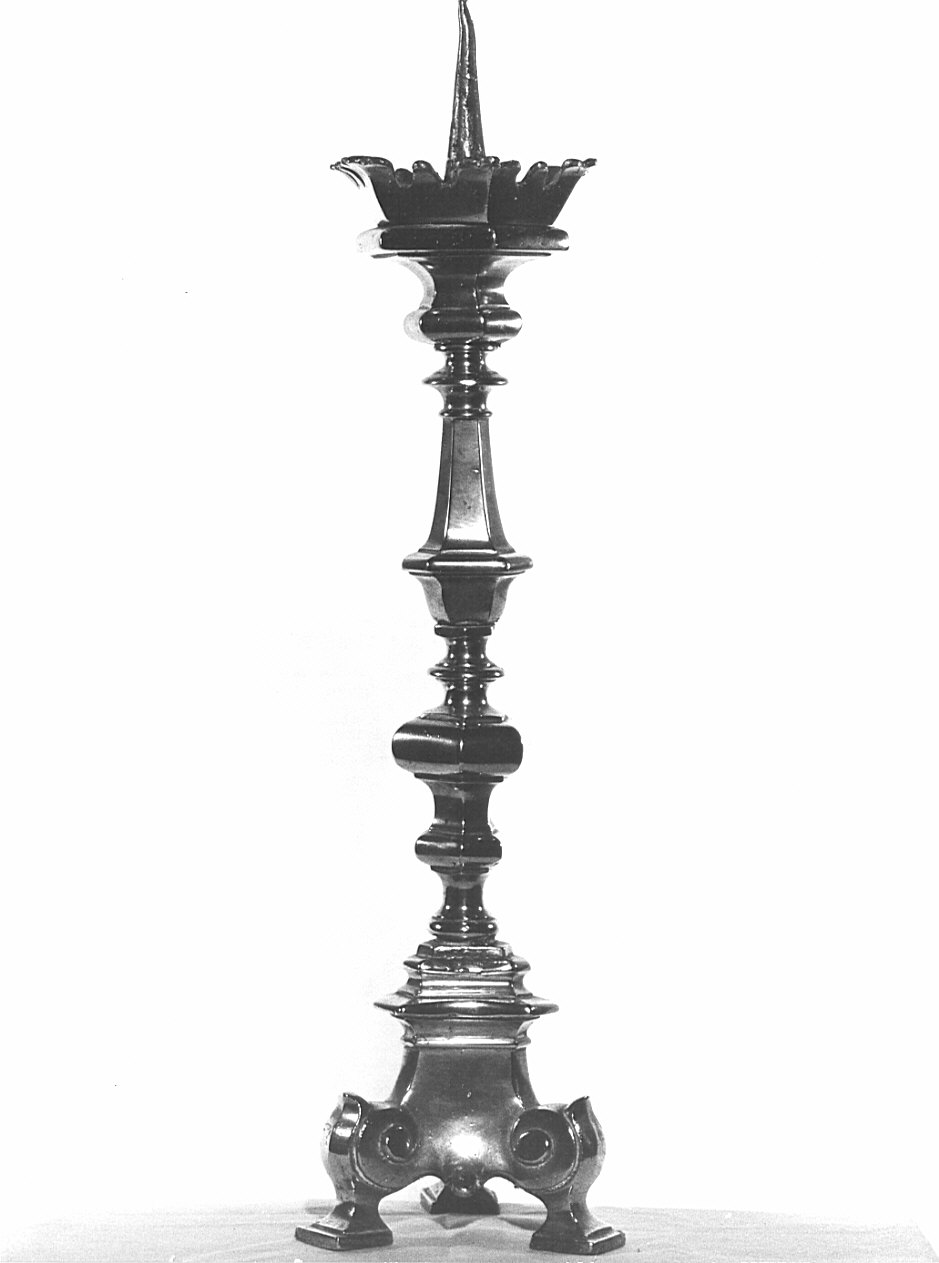 candeliere, serie - bottega lombarda (prima metà sec. XVIII)