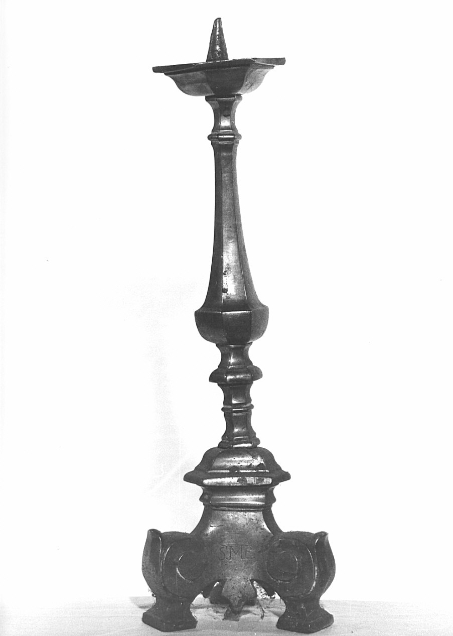 candeliere, coppia - bottega lombarda (prima metà sec. XVIII)