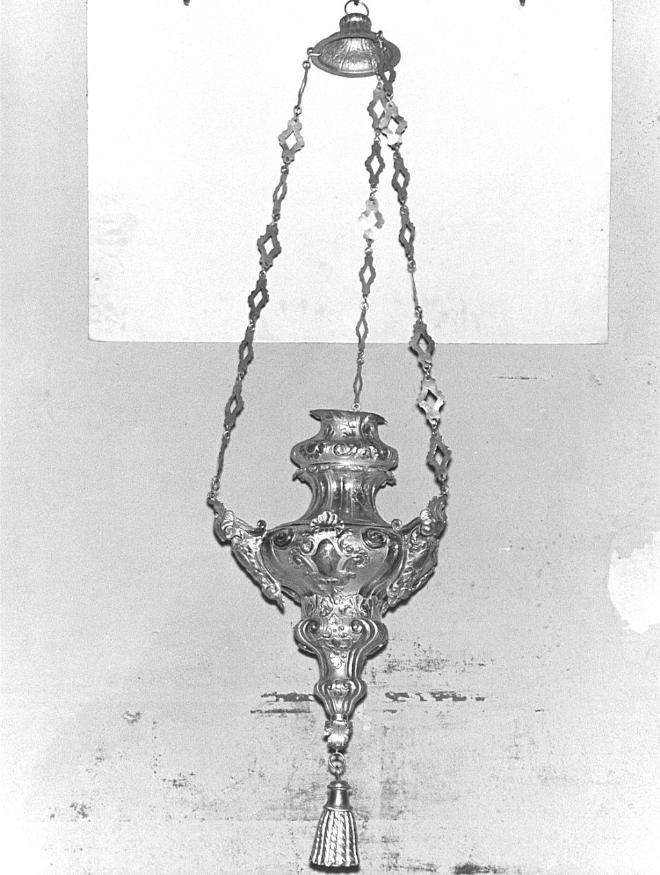 lampada pensile, coppia - bottega lombarda (sec. XVIII)