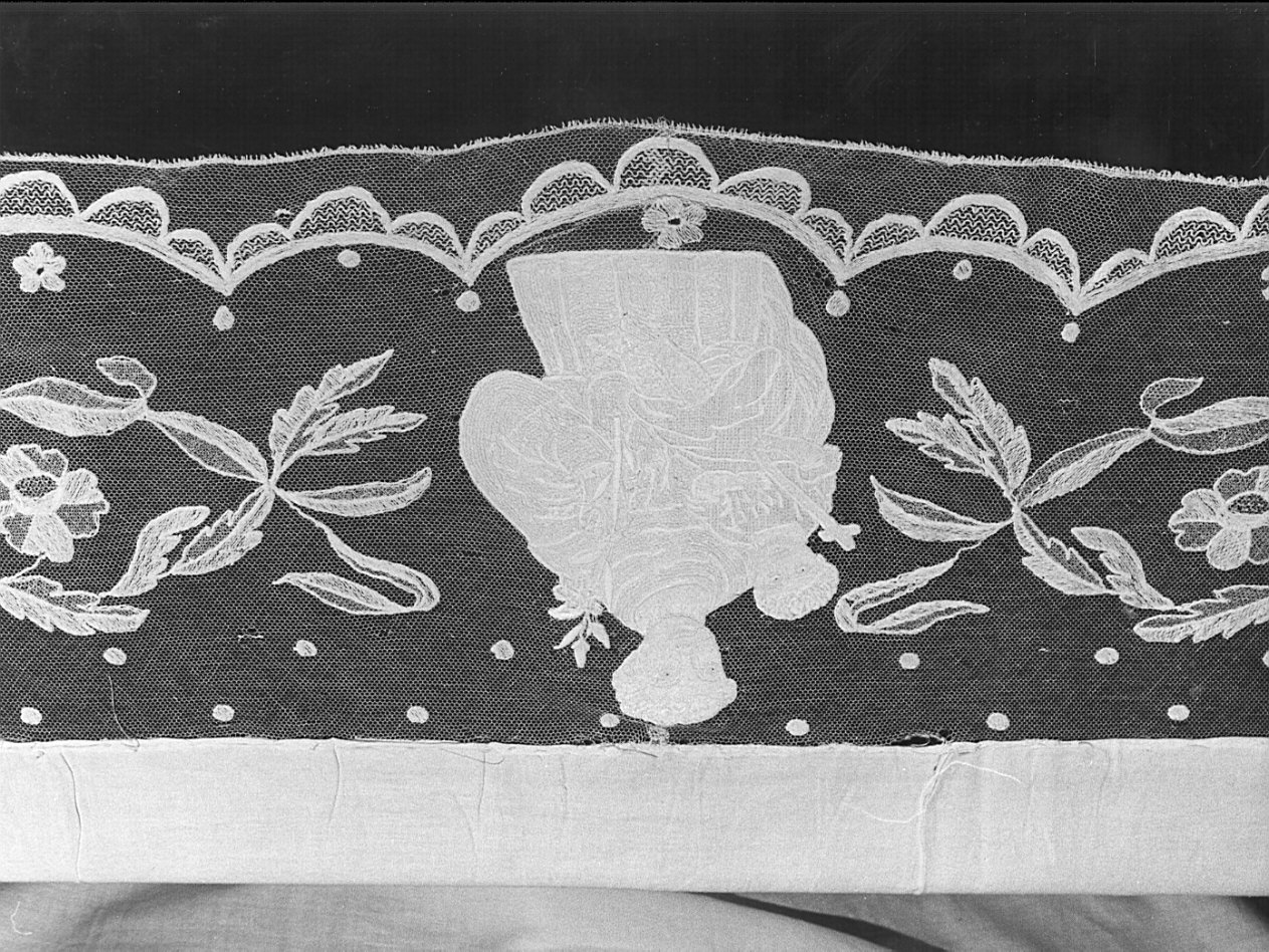 merletto, opera isolata - manifattura bergamasca (seconda metà sec. XIX)