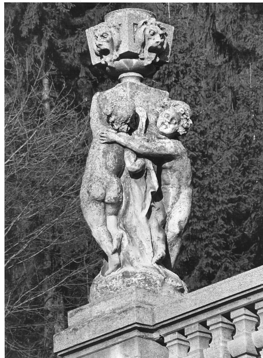 vaso, coppia - produzione milanese (sec. XX)