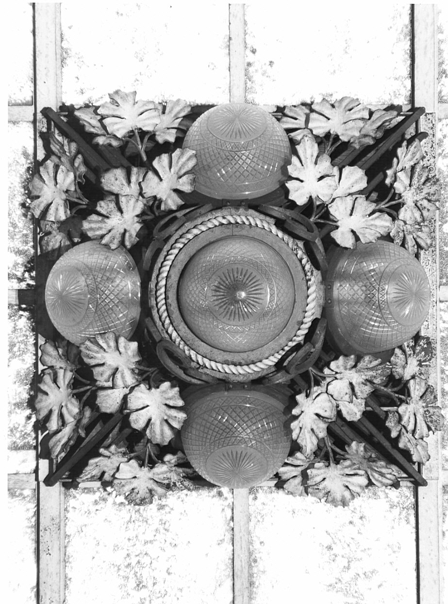 lampadario, opera isolata - ambito lombardo (sec. XX)