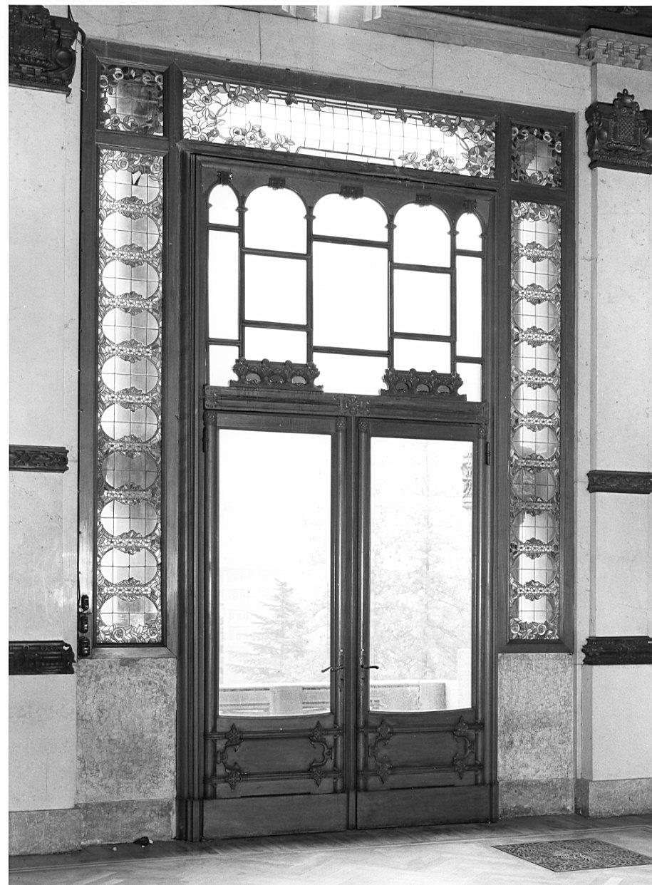 porta finestra, opera isolata di Quarti Eugenio (sec. XX)