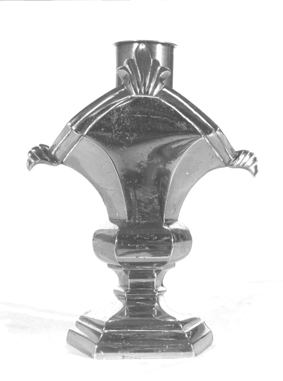 candeliere, coppia - bottega bergamasca (sec. XX)